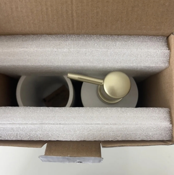 Sunday Citizen Marble Resin Bath Set - Picture 4 of 5